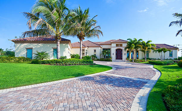 Best Driveway Pavers Contractor  in Maggie Valley, NC